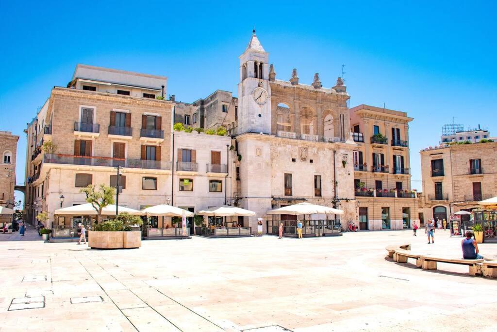 Dimora Donna Vittoria Apartment Bari Bagian luar foto